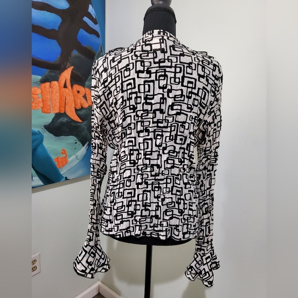 Allison Taylor Ruffle Blouse Women Black White Geometric Print V-Neck Career Off - Picture 5 of 9
